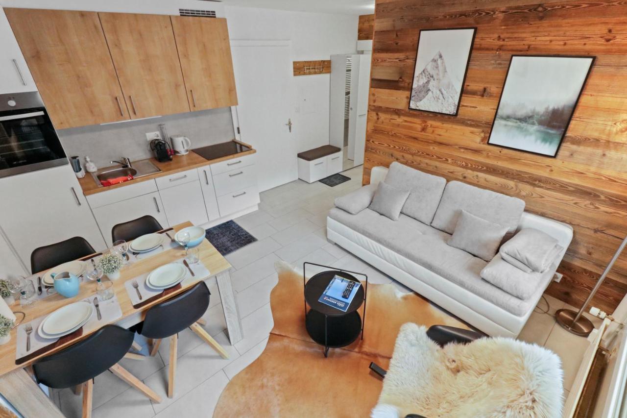 Appartement 2,5pce - plein centre de la station - Rénové Crans-Montana Extérieur photo